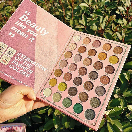 Strawberry Moonlight Eyeshadow Palette with 82 Colors