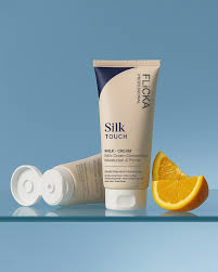 Flicka Silk Touch l Concentrate - Primer and Moisturizer